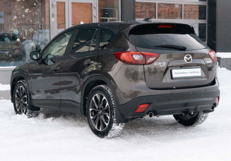 Подержанный автомобиль Mazda CX-5 2015 года (7 фото)