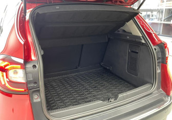 Подержанный автомобиль Renault Kaptur 2021 года (8 фото)