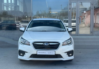 Подержанный автомобиль Subaru Legacy Sedan 2018 года (2 фото)