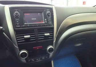 Подержанный автомобиль Subaru Forester Suv 2012 года (12 фото)