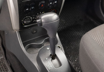 Подержанный автомобиль Nissan Almera Sedan 2014 года (14 фото)