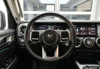 Подержанный автомобиль Tank 300 2023 года (10 фото)