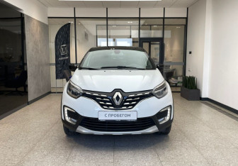 Подержанный автомобиль Renault Kaptur 2020 года (3 фото)