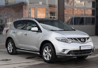 Подержанный автомобиль Nissan Murano Suv 2011 года (3 фото)