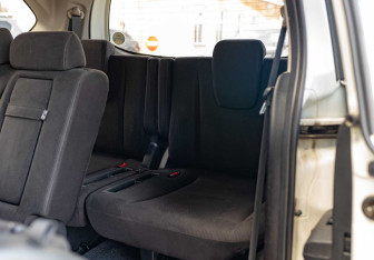 Подержанный автомобиль Honda Freed 2012 года (18 фото)