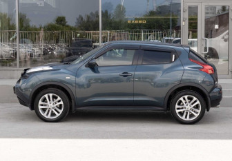 Подержанный автомобиль Nissan Juke 2013 года (8 фото)
