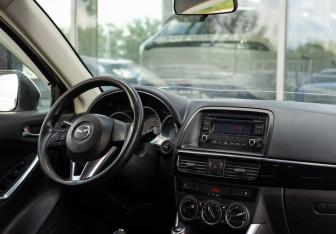 Подержанный автомобиль Mazda CX-5 2013 года (10 фото)