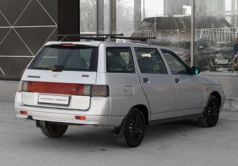 Подержанный автомобиль LADA (ВАЗ) 2111 2003 года (5 фото)
