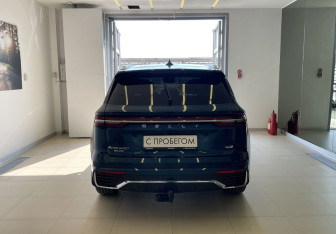 Подержанный автомобиль Geely Monjaro 2023 года (5 фото)