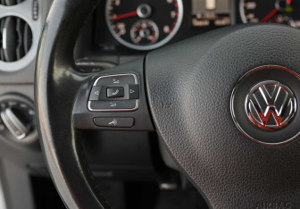 Подержанный автомобиль Volkswagen Tiguan 2012 года (12 фото)