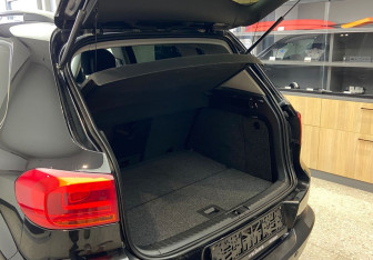 Подержанный автомобиль Volkswagen Tiguan 2013 года (10 фото)