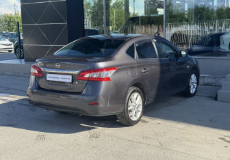 Подержанный автомобиль Nissan Sentra Sedan 2014 года (7 фото)