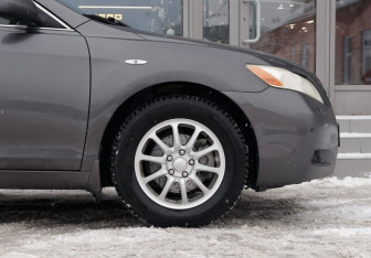 Подержанный автомобиль Toyota Camry Sedan 2008 года (9 фото)