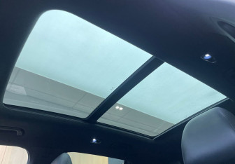 Подержанный автомобиль Geely Monjaro 2023 года (22 фото)