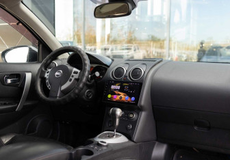 Подержанный автомобиль Nissan Qashqai 2007 года (10 фото)