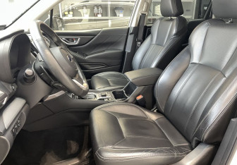 Подержанный автомобиль Subaru Forester Suv 2020 года (12 фото)