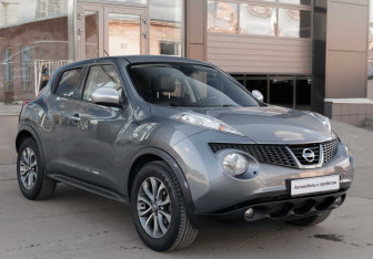 Подержанный автомобиль Nissan Juke 2013 года (3 фото)