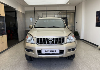 Подержанный автомобиль Toyota Land Cruiser Prado 2008 года (2 фото)