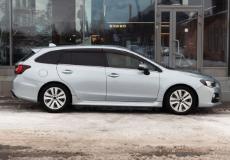 Подержанный автомобиль Subaru Levorg 2014 года (4 фото)