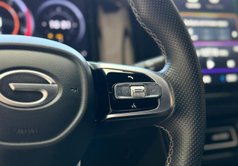 Подержанный автомобиль GAC GS8 2024 года (14 фото)