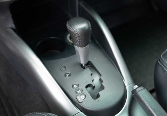 Подержанный автомобиль Mitsubishi Outlander 2008 года (15 фото)