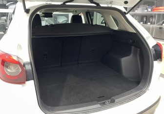 Подержанный автомобиль Mazda CX-5 2015 года (8 фото)