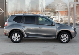 Подержанный автомобиль Nissan Terrano 2019 года (4 фото)