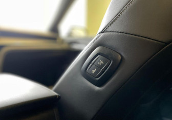 Подержанный автомобиль Toyota Camry Sedan 2024 года (21 фото)