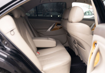 Подержанный автомобиль Toyota Camry Sedan 2006 года (19 фото)