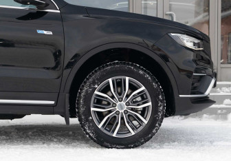 Подержанный автомобиль Geely Atlas Pro 2023 года (9 фото)