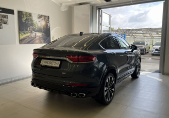 Подержанный автомобиль Geely Tugella 2023 года (4 фото)