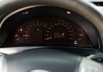 Подержанный автомобиль Toyota Camry Sedan 2006 года (13 фото)