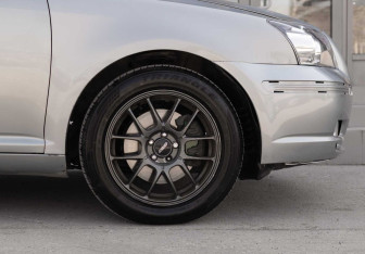 Подержанный автомобиль Toyota Avensis Sedan 2007 года (9 фото)