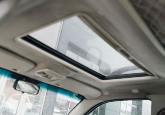 Подержанный автомобиль Land Rover Freelander 2001 года (17 фото)