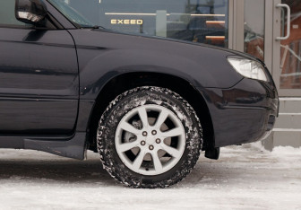 Подержанный автомобиль Subaru Forester Suv 2007 года (9 фото)