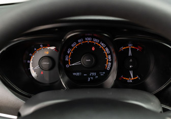 Подержанный автомобиль LADA (ВАЗ) Vesta Sedan 2022 года (13 фото)