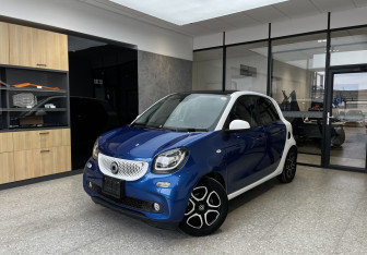 Подержанный автомобиль Smart Forfour 2016 года (3 фото)