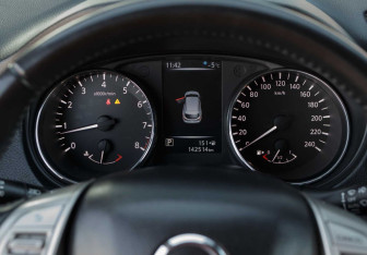 Подержанный автомобиль Nissan Qashqai 2015 года (13 фото)