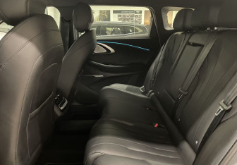 Подержанный автомобиль Exeed TXL 2024 года (13 фото)