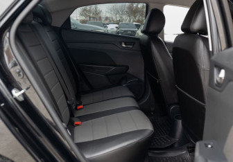 Подержанный автомобиль Hyundai Solaris Sedan 2018 года (17 фото)