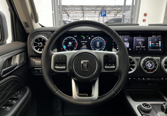 Подержанный автомобиль Tank 300 2023 года (11 фото)