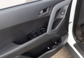 Подержанный автомобиль Hyundai Creta 2021 года (16 фото)