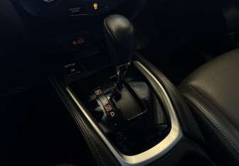 Подержанный автомобиль Nissan X-Trail 2021 года (14 фото)