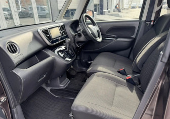 Подержанный автомобиль Nissan Dayz Roox 2019 года (9 фото)