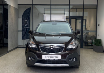 Подержанный автомобиль Opel Mokka 2013 года (3 фото)