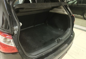 Подержанный автомобиль Nissan Qashqai 2011 года (10 фото)