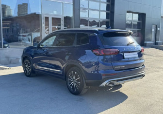Подержанный автомобиль Chery Tiggo 8 Pro 2021 года (7 фото)