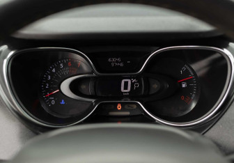 Подержанный автомобиль Renault Kaptur 2018 года (13 фото)
