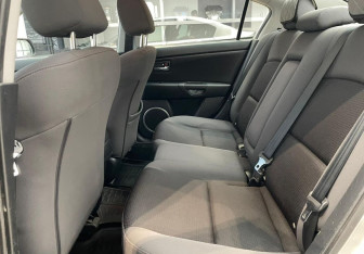 Подержанный автомобиль Mazda 3 Sedan 2008 года (9 фото)