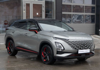 Подержанный автомобиль Omoda C5 2022 года (3 фото)